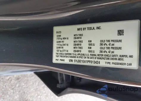 2023 Tesla Model 3 Rear-Wheel Drive z USA, uszkodzony, nr VIN 5YJ3E1EA1PF613424